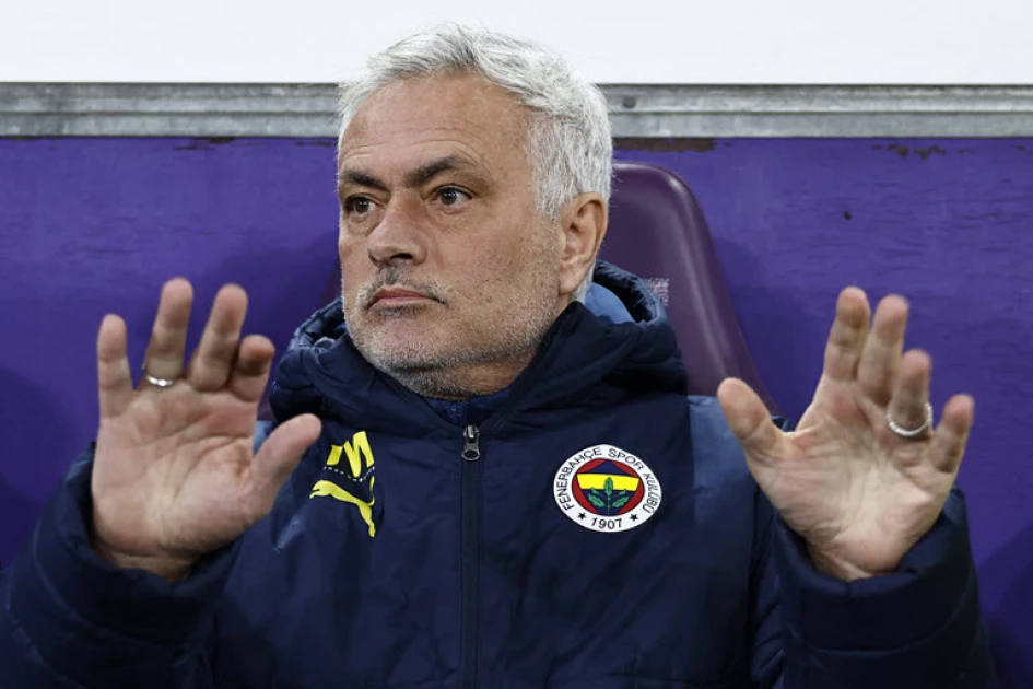 Galatasaray accuse Mourinho of 'racist statements' after derby