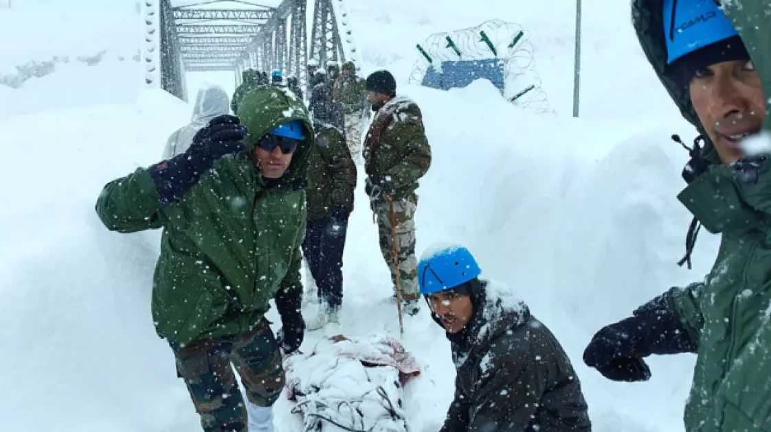 Four dead from India avalanche, five still missing: army