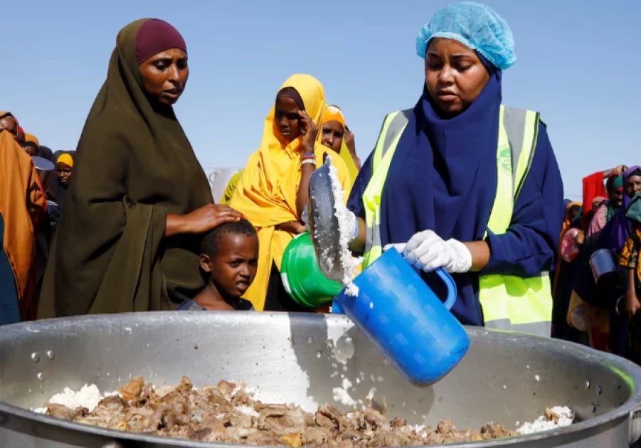 Extra 1 million people could be engulfed in Somalia hunger crisis, WFP says