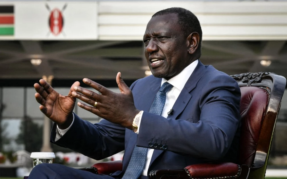 Ruto promises Nairobi students machine that makes 1 million chapatis daily