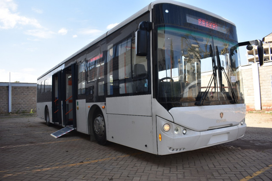 No cash payment, please: BRT passengers to use special toll cards