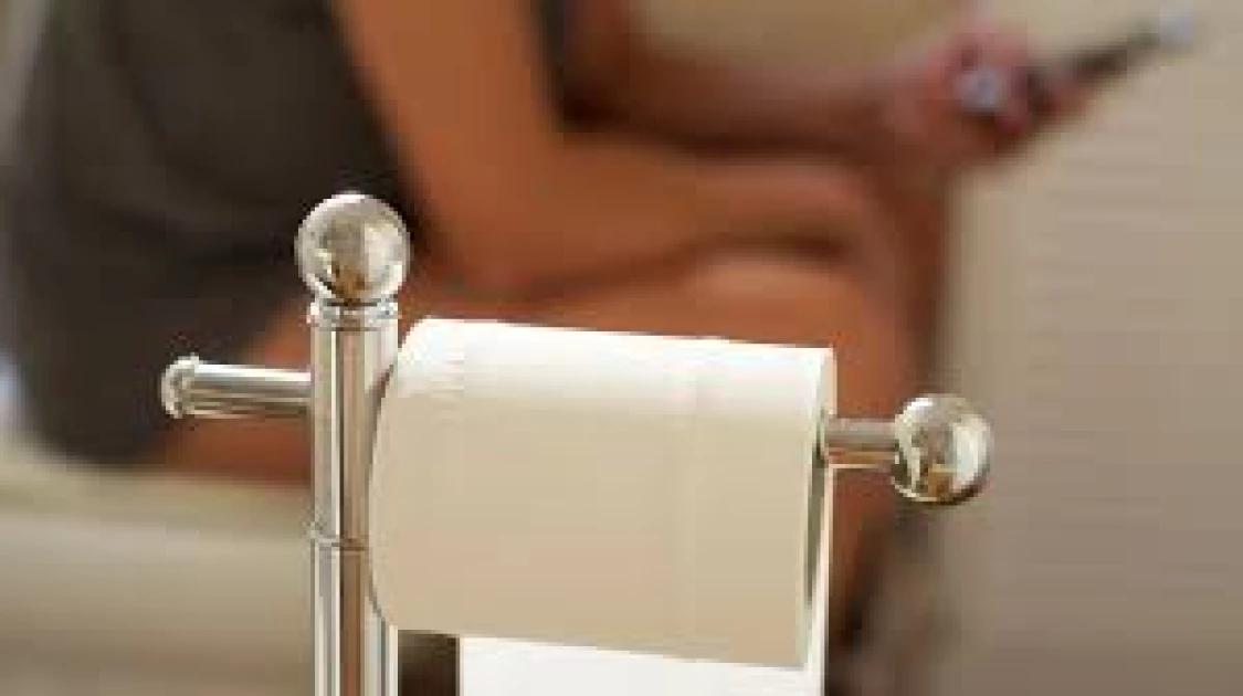 New study links bathroom phone use to rising cases of Hemorrhoids