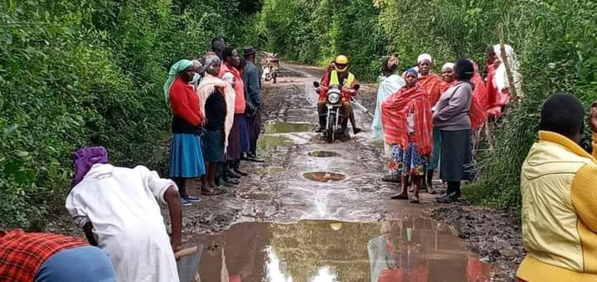 Bomet residents lament over poor road