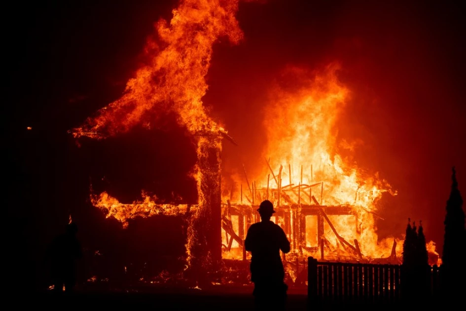 Families left stranded as fire burns down 10 houses in Homa Bay