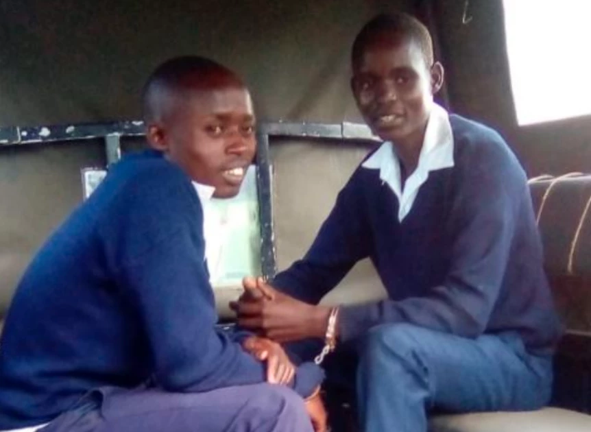 Two students arrested for beating teacher, fracturing his hand