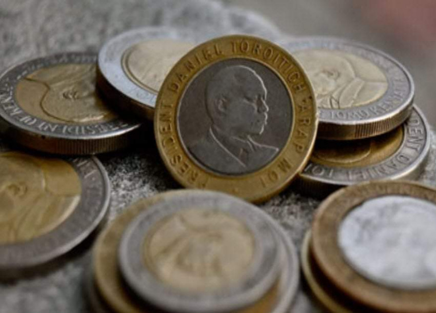 Shilling descends to new historical low