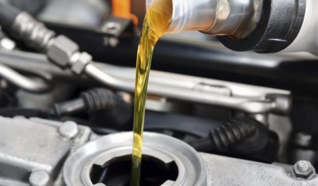 How to tell real and fake engine oils in the market