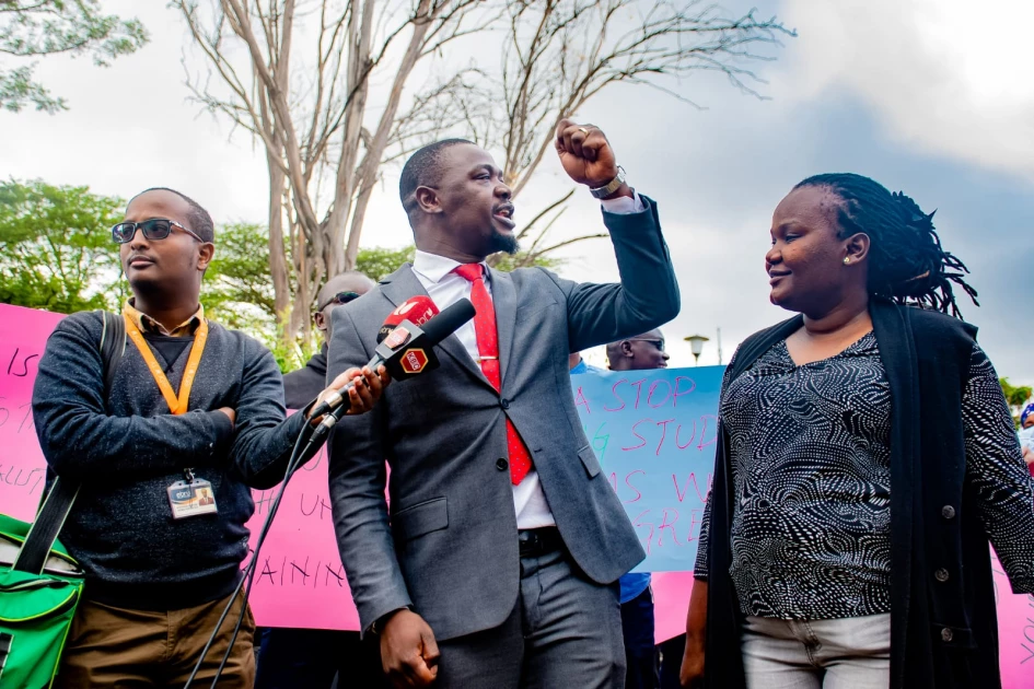 Doctors issue 7-day strike notice for six counties over delayed salaries