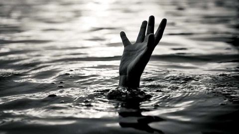 Man who was taking a bath at the shore of Lake Victoria drowns 