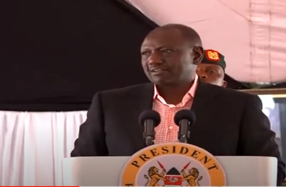 ‘I have a COVID-19 vaccine,’ Kirinyaga man claims as he interrupts President Ruto’s speech