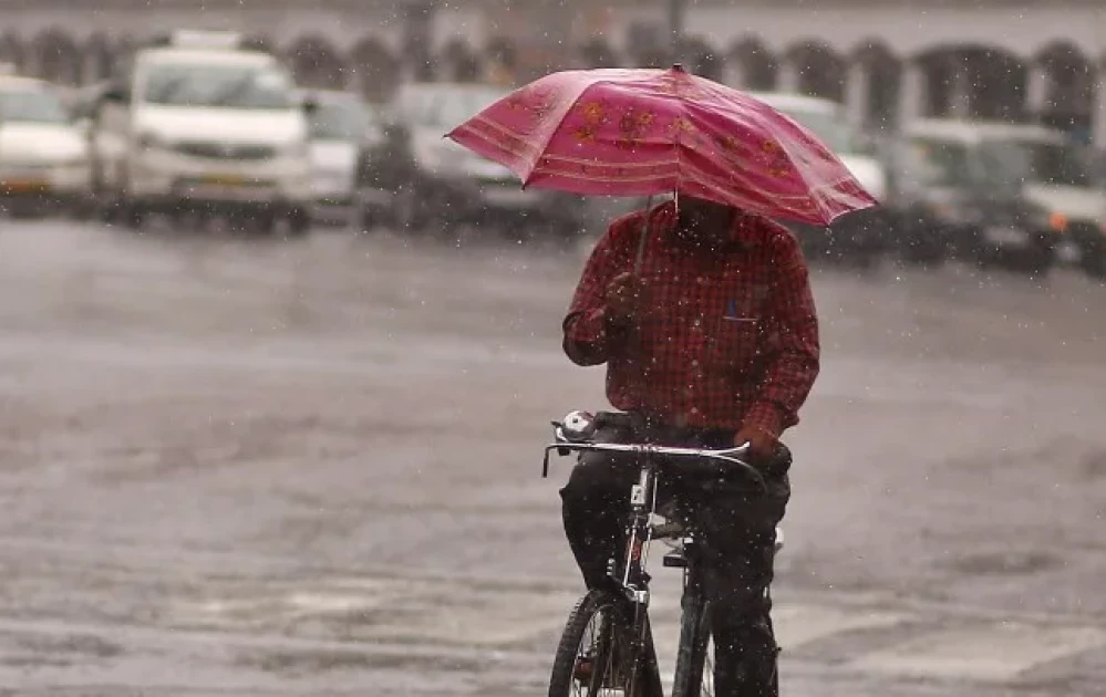Met Department warns of heavy rainfall across the country until next week