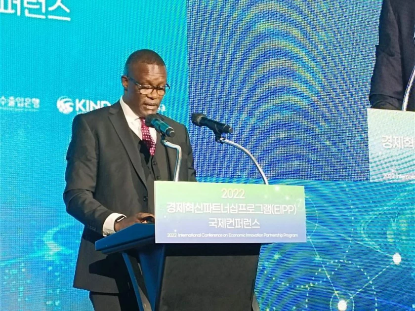 Kenya, South Korea to explore expansion of digital superhighway by 100,000 km