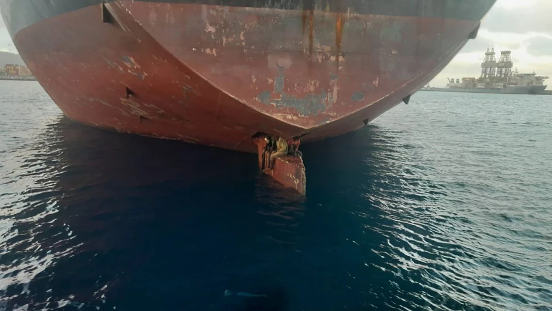Three people found sitting on ships rudder survived an 11-day voyage from Nigeria