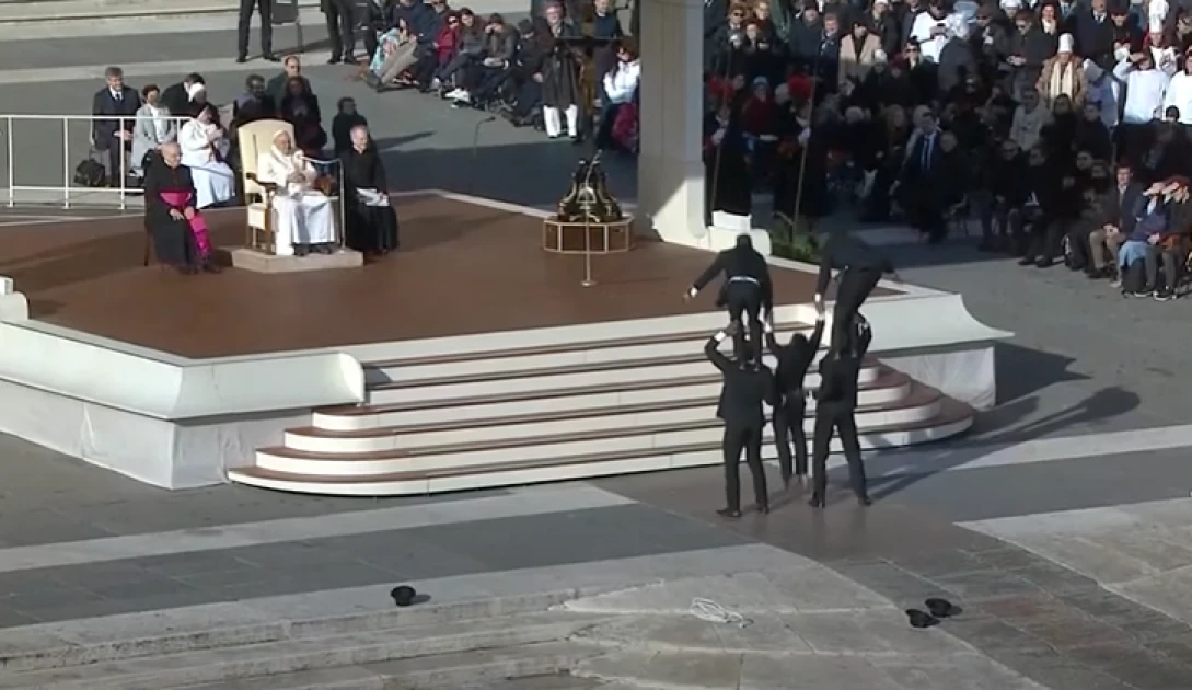 Kenyan acrobats perform for Pope Francis in Vatican City