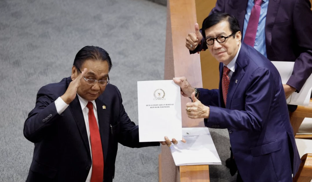 Indonesia bans sex outside marriage in new criminal code