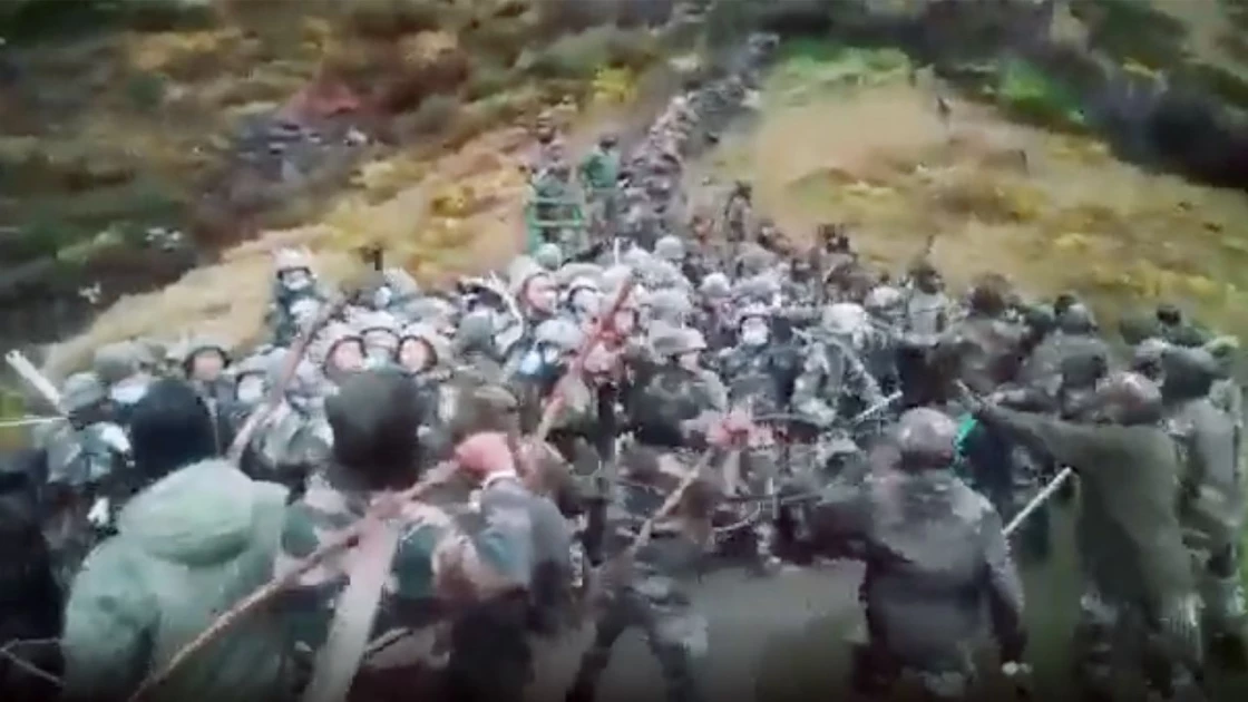 Indian and Chinese troops fight with sticks and bricks in video