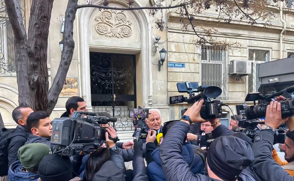 Gunman kills security chief at Azerbaijan's Iranian Embassy