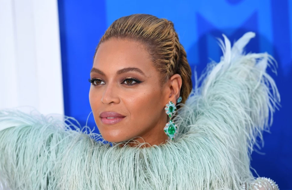 Can Beyonce finally take home the top Grammy?