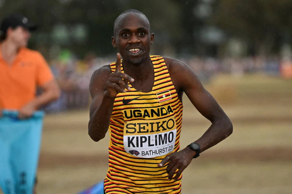 World Cross Country: Kiplimo wins world cross country title as Gidey collapses