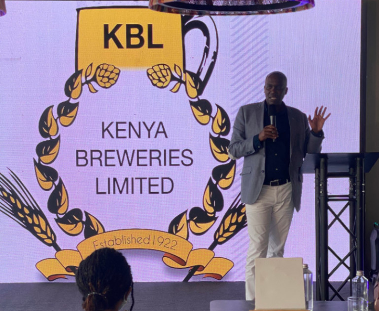 KBL logo design search fetches over 400 submissions