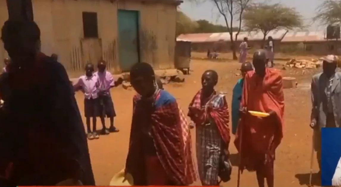 Kajiado: Parents, elders line up with children in schools for food as drought bites
