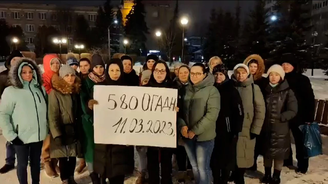 Russian wives and mothers call on Putin to stop sending mobilised men ‘to the slaughter’