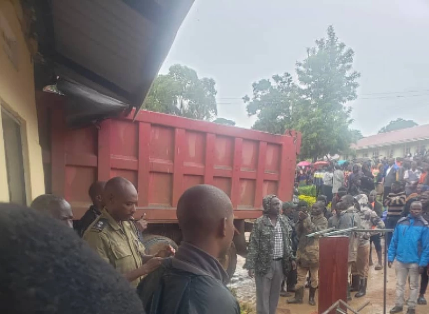 3 students die, 18 injured as lorry rams into classroom in Uganda