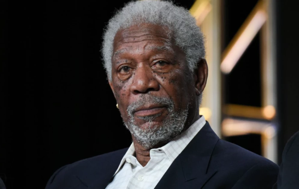 Hollywood legend Morgan Freeman thumbs up Dandora artist