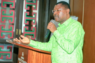 Wetangula urges Kenyans to be patient and support government 
