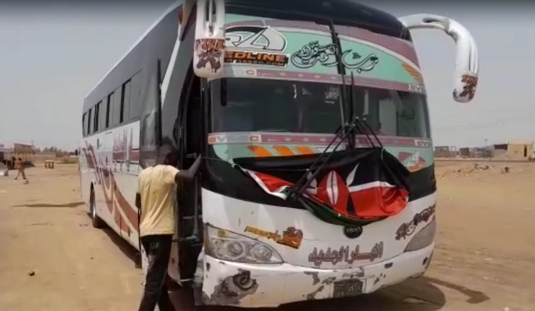 More than 100 Kenyans now flee Sudan by bus