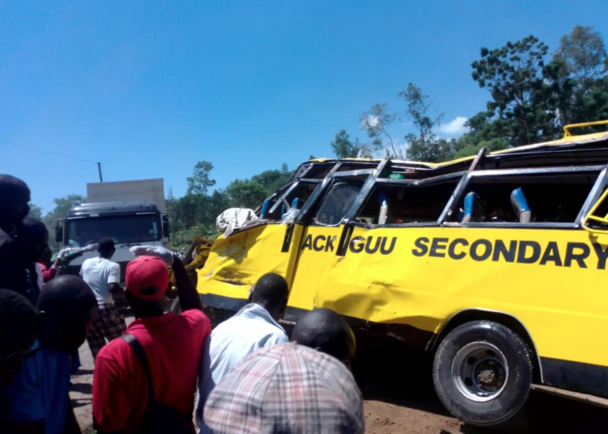 7 people killed, 32 others injured after bus ferrying mourners crashes in Homa Bay