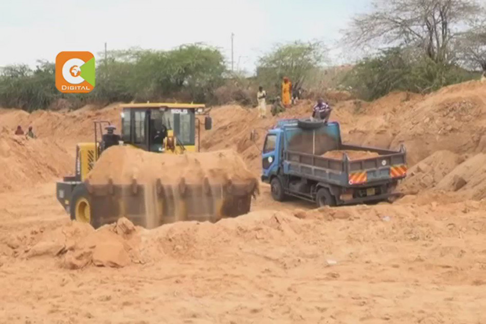 30-year-old man dies after loose sand crumbles on him in Siaya