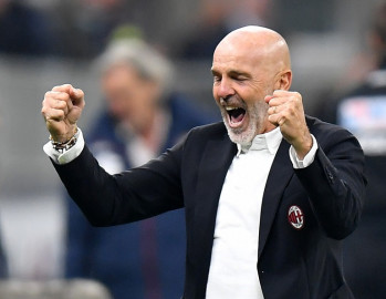 Pioli signs contract extension at AC Milan until 2023