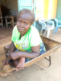 Selifa used a wheelbarrow to go and register to vote, IEBC officials were touched and bought her a wheelchair